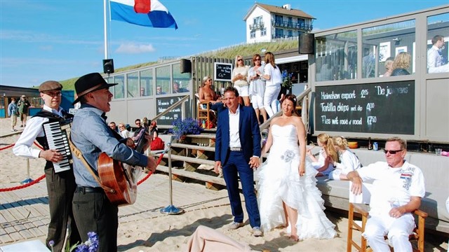 Zanger Gitarist Guy is gestopt - , image 4668