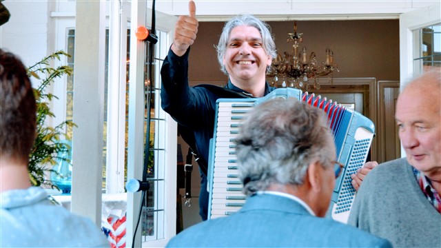 Zanger Accordeonist Antonio is gestopt - , image 4834