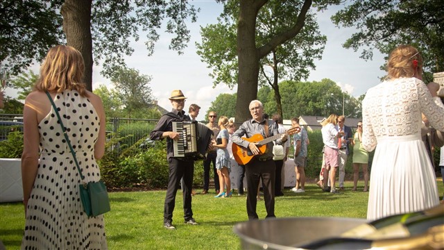 Zanger Gitarist Guy is gestopt - , image 4951