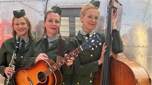 Jennys Darlings, De Nederlandse Andrews Sisters