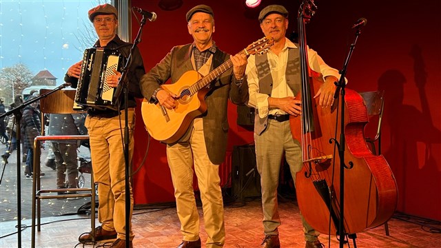 Cafe Bellevue - Akoestisch Muziektrio, image 5701