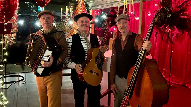 Cafe Bellevue - Akoestisch Muziektrio, image 5702