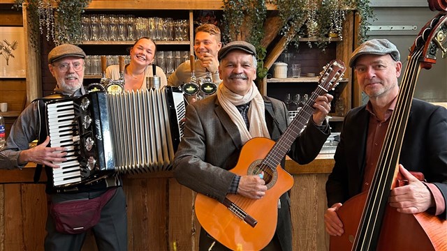 Cafe Bellevue - Allround Akoestisch Muziektrio, image 5715